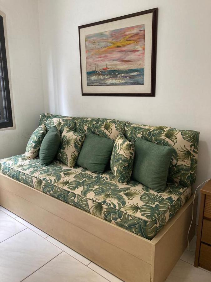 Apartamento Praia Da Enseada Гуаружа Екстериор снимка